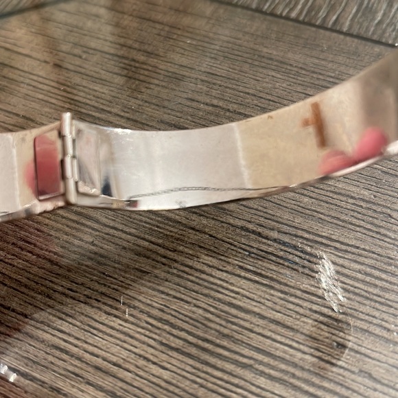 Antique Victorian Silver Plate Flower Repousse Bracelet Hinged Bangle - Picture 9 of 16